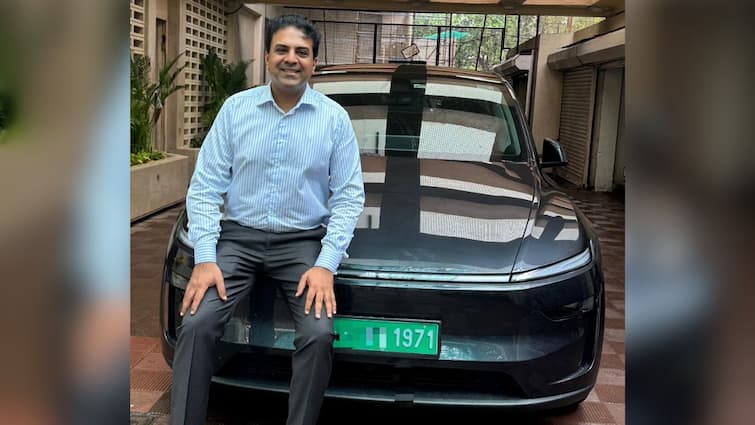 Who Is Siddharth Jain? The First Indian Business Leader To Own A Tesla