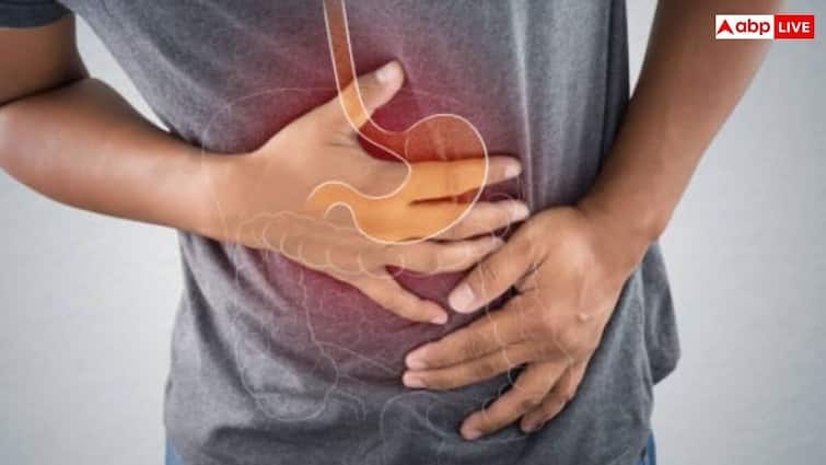 Esophageal Cardia Symptoms: गैस्ट्रोएंटेरोलॉजिस्ट डॉक्टर ने बताया निगलने में क्यों होती है आपको परेशानी? जानें कब सतर्क रहने की दी सलाह