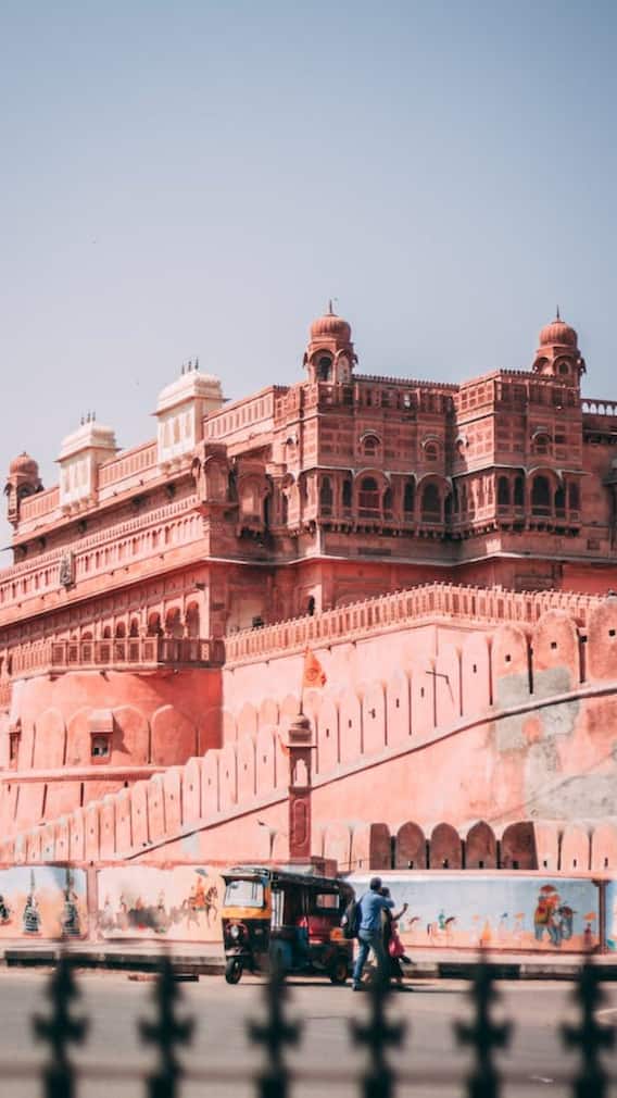 राजस्थान के सबसे प्रसिद्ध किले कौन-कौन से हैं?