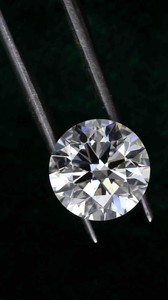 कितनी है कोहिनूर हीरे की कीमत?