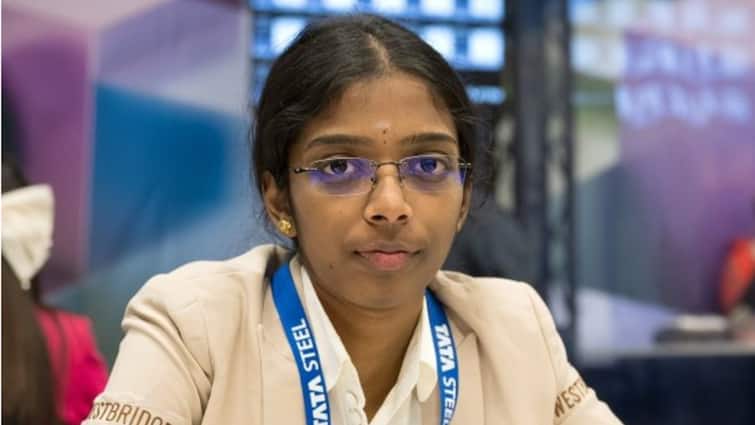PM Modi Congratulates Vaishali Rameshbabu On FIDE Grand Swiss Win