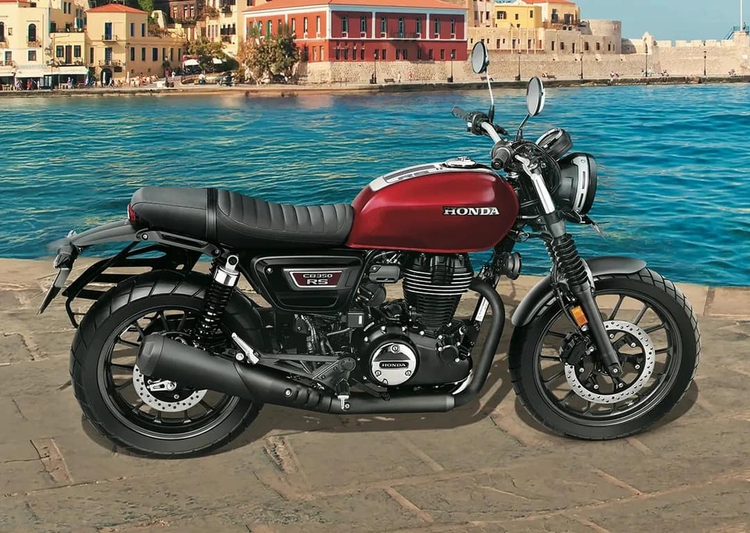ரூ.18 ஆயிரம் வரை குறையுது.. கம்பீரமான Honda CB350 விலை இனி இவ்ளோதான்!