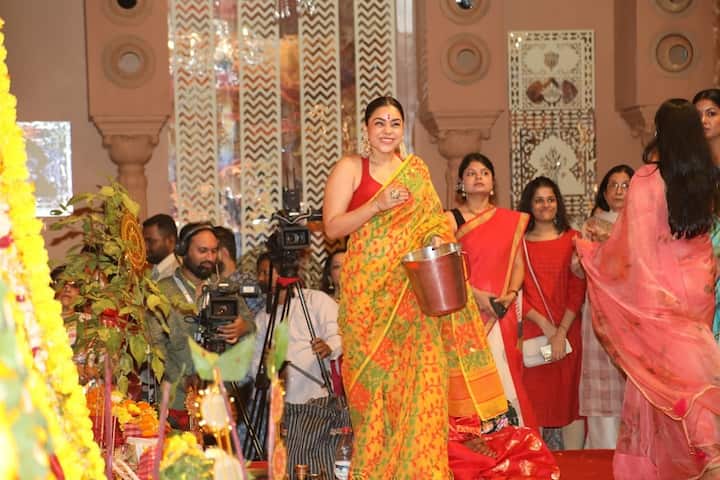 Like Sumona Chakraborty, you can also add beauty to your beauty.