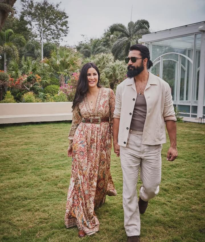 Katrina keeps sharing many photos with husband Vicky Kaushal. He is one of Bollywood's cute couples.