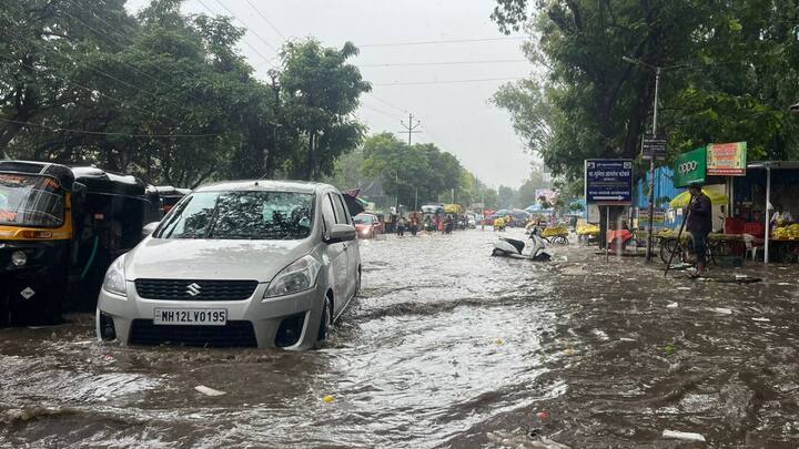 रास्ता पेठ, डेक्कन आणि जंगली महाराज रस्त्यावर आणि पुण्यातील विविध भागात पावसाला सुरुवात झाली आहे. तर पुण्यातील मार्केट यार्ड परिसरात पाणीच पाणी झालं आहे. अनेक सखल भागांमध्ये पाणी साचलं आहे. मागील तासभरापासून पुणे शहरामध्ये तुफान पाऊस सुरू आहे.