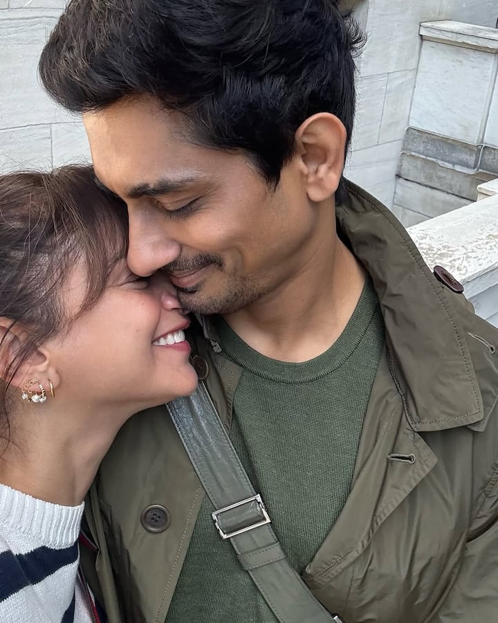 Sharing photos, Aditi wrote- Happy 1- Addu-Sidhu, to get each other in every life