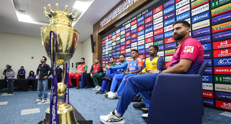 <div>Suryakumar Yadav's Big Warning: 'Won't Accept Trophy...'</div>