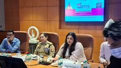 डीएम ने की इंटरनेशनल ट्रेड शो की तैयारियों की समीक्षा, ट्रैफिक मैनेजमेंट सहित कई विषयों पर चर्चा