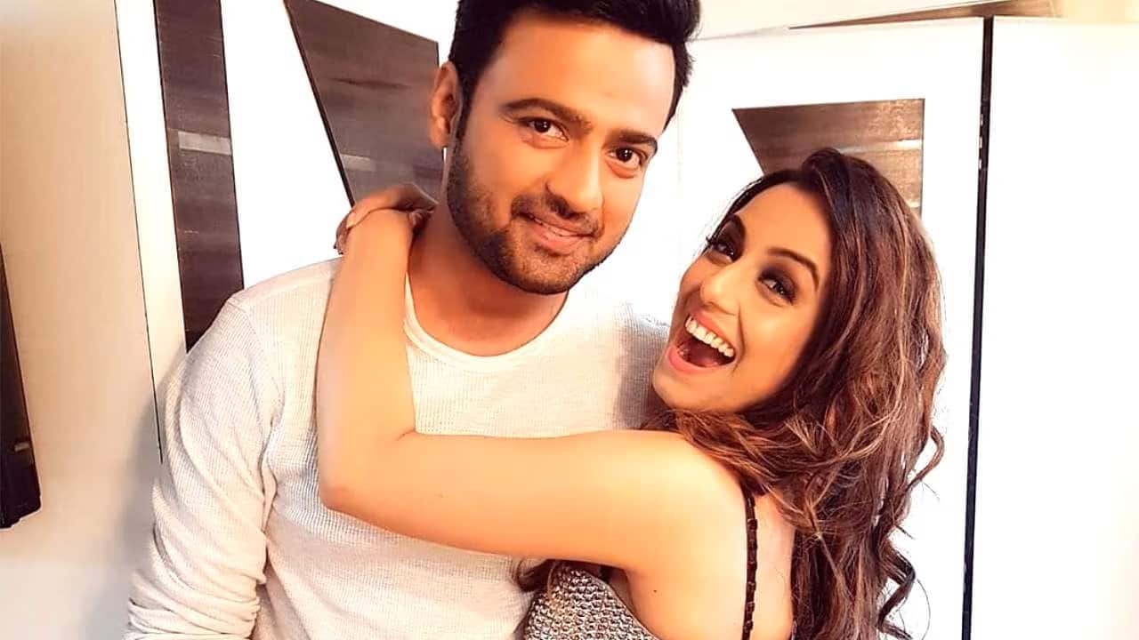 फोन घुमाया तोड़ी सगाई, 'अनुपमा' के तोषू को एक्ट्रेस ने दिया धोखा, 5 साल छोटे 'क्योंकि सास भी कभी बहू थी' के अंगद पर हुईं फिदा!