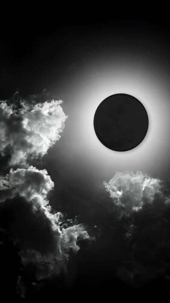 ৪ দিন পরই অমাবস্যায় শক্তিশালী যোগ, ফুলে ফেঁপে উঠবে ব্যবসা- কেরিয়ার