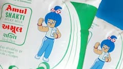 Milk Price Drop: एक दिन में कितने लीटर दूध बेचती है अमूल और मदर डेयरी, एक रुपये दाम कम करने से कितना कम हो जाता है रेवेन्यू?
