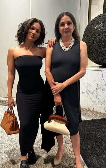 Recently, his daughter and fashion designer Masaba Gupta spoke openly on the issue in an interview. Masaba said that people often think that such trolling will break their mother or feel bad, but the truth is the opposite.