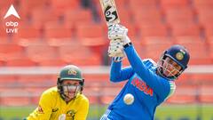 স্মৃতির ব্যাটে একের পর এক রেকর্ড, অস্ট্রেলিয়াকে হারিয়ে সিরিজে সমতা ফেরাল ভারত