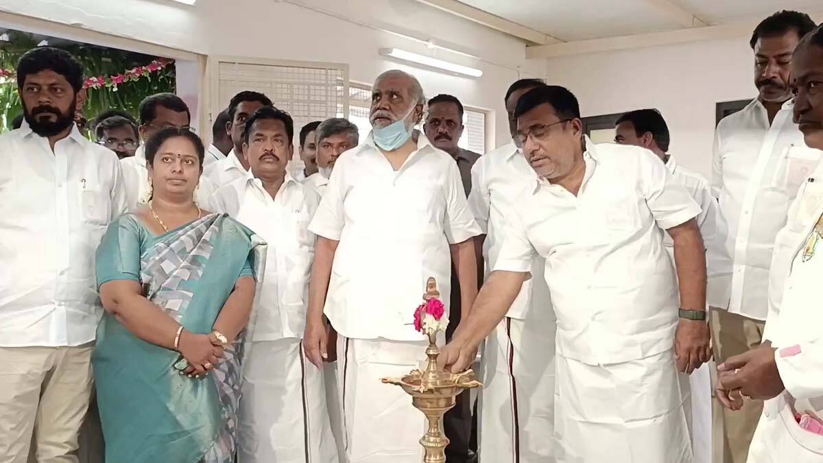 அதிமுக அழிந்துவிடுமா? எடப்பாடி பழனிசாமி குறித்து ஐ. பெரியசாமி பரபரப்பு குற்றச்சாட்டு