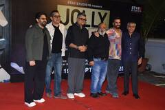 Jolly LLB 3 Screening: फंकी लुक में दिखे अक्षय कुमार, तो पत्नी और बेटी संग पहुंचे अरशद, शॉर्ट ड्रेस में अमृता ने ढाया कहर