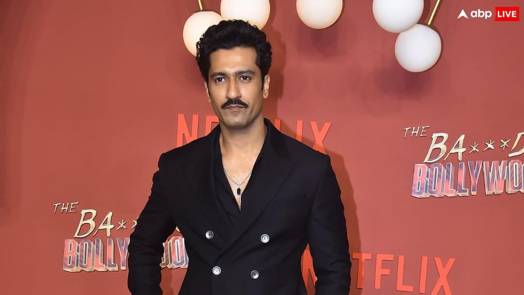 कैटरीना कैफ को घर छोड़ स्क्रीनिंग में अकेले पहुंचे विक्की कौशल, फैंस बोले- प्रेग्नेंसी कंफर्म है