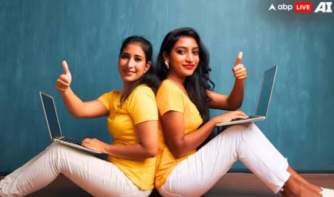 હાલમાં, સીનિયર ક્લાર્ક  પદ પગાર લેવલ- 5 હેઠળ આવે છે. આ સ્તર પર સૌથી ઓછો વર્તમાન મૂળભૂત પગાર ₹29,200 છે. જો કે, ગ્રેડ, ભથ્થાં અને અન્ય લાભોના ઉમેરા સાથે પગારમાં નોંધપાત્ર વધારો થાય છે. વધુમાં અનુભવના આધારે ગ્રેડ સ્તર બદલાય છે.