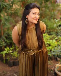 Tv की 'कुमकुम' की 10 तस्वीरें, 23 साल बाद हो गई हैं और भी ज्यादा खूबसूरत, एक नजर देख दिल हार बैठेंगे