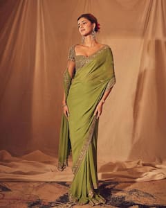 Navratri 2025: नवरात्रि के 9 दिन में पहनें 9 रंग की साड़ियां, बॉलीवुड की इन एक्ट्रेस से लें इंस्पिरेशन