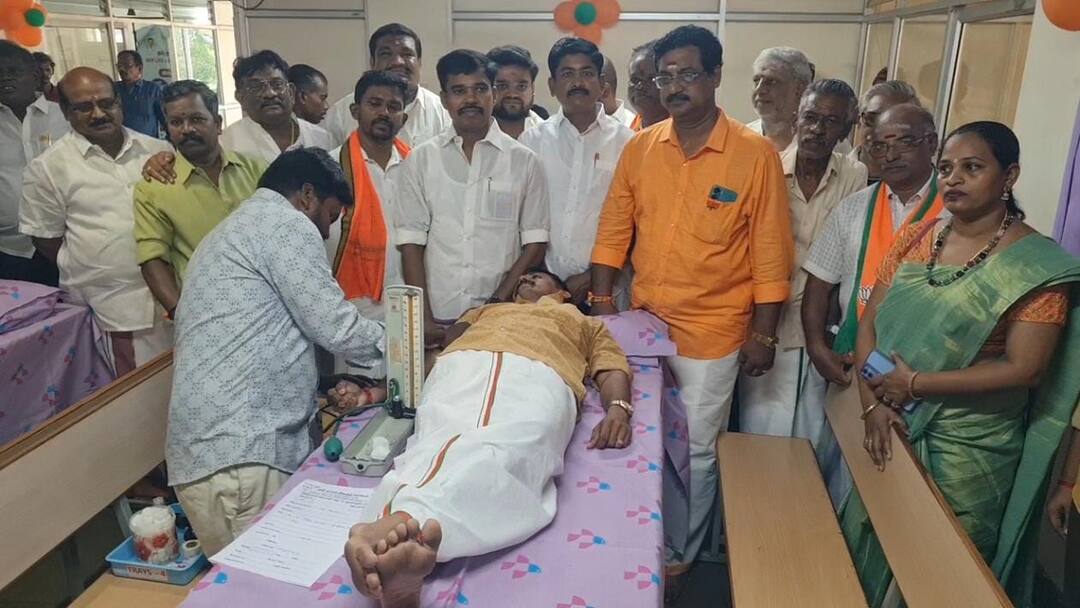 பிரதமர் மோடி பிறந்தநாளை ஒட்டி தஞ்சாவூரில் பாஜக சார்பில் ரத்ததான முகாம்