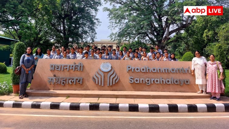 पूर्व प्रधानमंत्रियों से करने हैं सवाल-जवाब तो चले आइए दिल्ली, बस 20-25 रुपये में हो जाएगी बात!