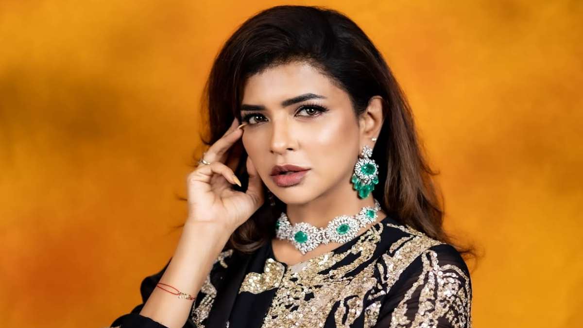 Manchu Lakshmi: మంచు ఫ్యామిలీలో గొడవలు - సైలెన్స్‌పై మంచు లక్ష్మి రియాక్షన్ ఇదే