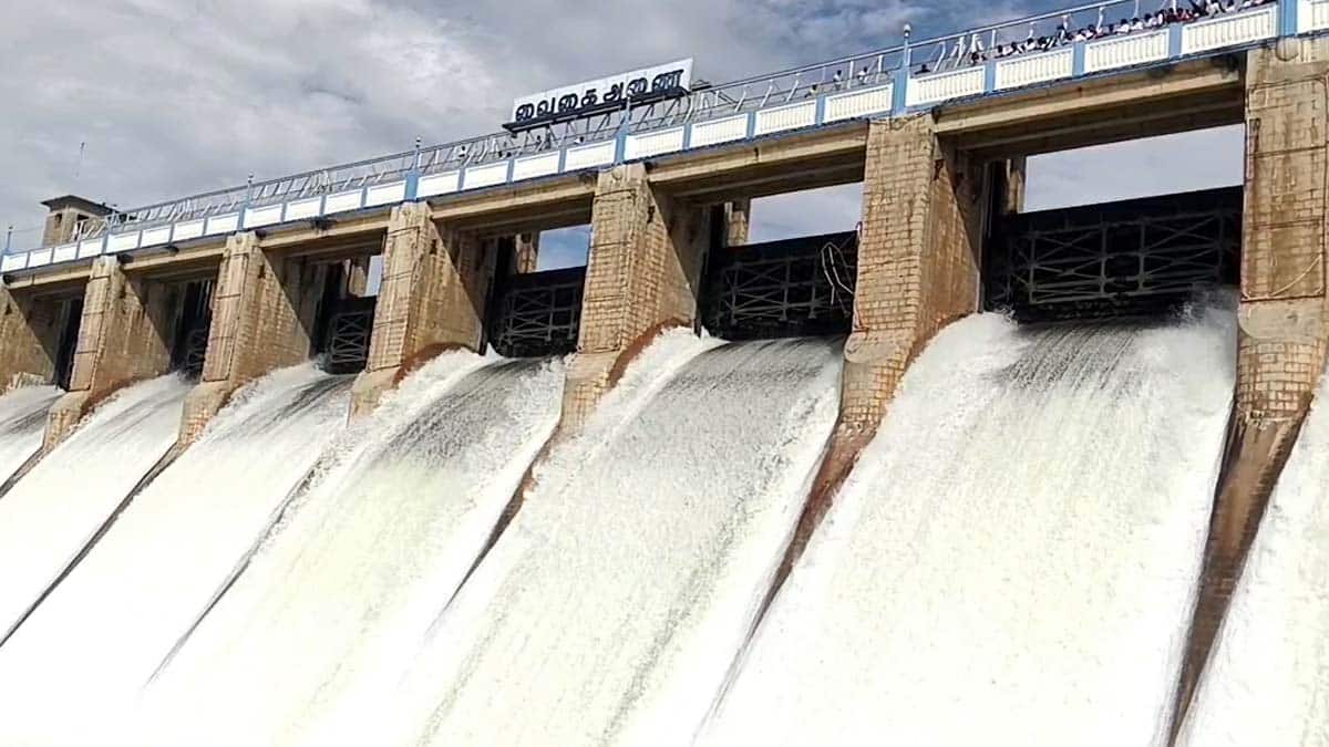வைகை அணை திறப்பு: திண்டுக்கல், மதுரை, சிவகங்கை விவசாயிகளுக்கு குஷி! 1 லட்சம் ஏக்கர் நிலங்களுக்கு பாசன வசதி!