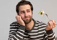 Home Remedy for Stomach Worms: पेट में कीड़े होने पर दिखाई देते हैं ये 7 लक्षण, इन देसी नुस्खों से करें इलाज