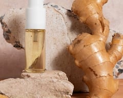 Beauty Tips: अदरक में इस 6 चीजों को मिलाकर लगाने से काले हो जाएंगे आइब्रो, काजल लगाने की नहीं होगी जरूरत