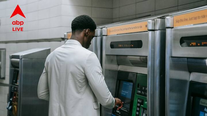 ATM: ডিজিটাল যুগে, এটিএম কার্ড ব্যবহার খুবই প্রচলিত। প্রায় সবাই তাদের দৈনন্দিন প্রয়োজনে এটিএম কার্ডের উপর নির্ভরশীল।