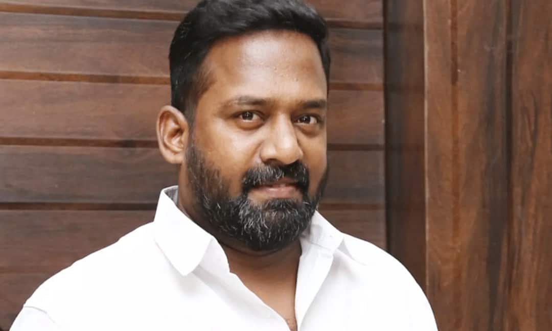 Actor Robo Shankar passed away in hospital Actor Robo Shankar passes away: ரோபோ சங்கர் மறைவு:அரசியல் கட்சி தலைவர்கள் இரங்கல், ரசிகர்கள் கண்ணீர்!