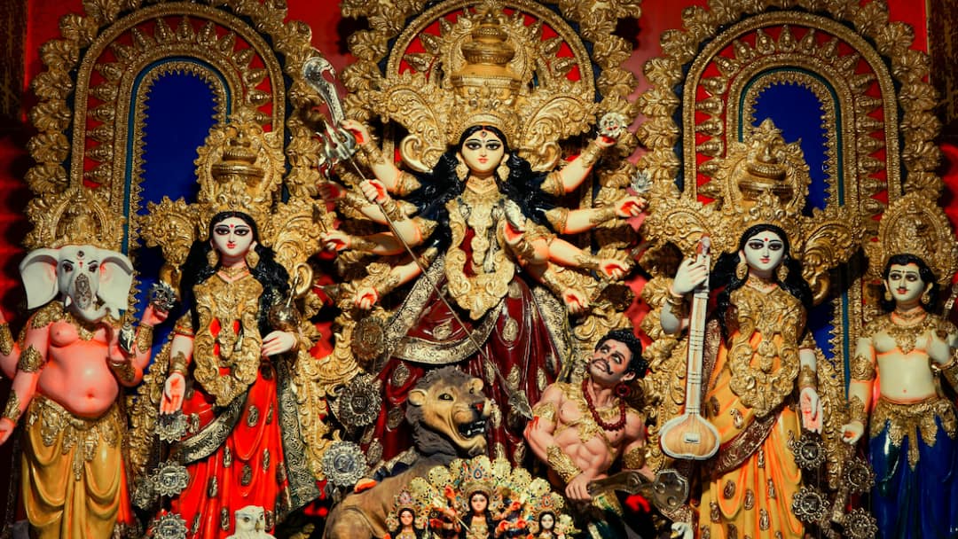 Shardiya Navratri 2025 Five Destinations To Explore During Navratri And Durga Puja Shardiya Navratri 2025: 5 Destinations To Explore During Navratri And Durga Puja