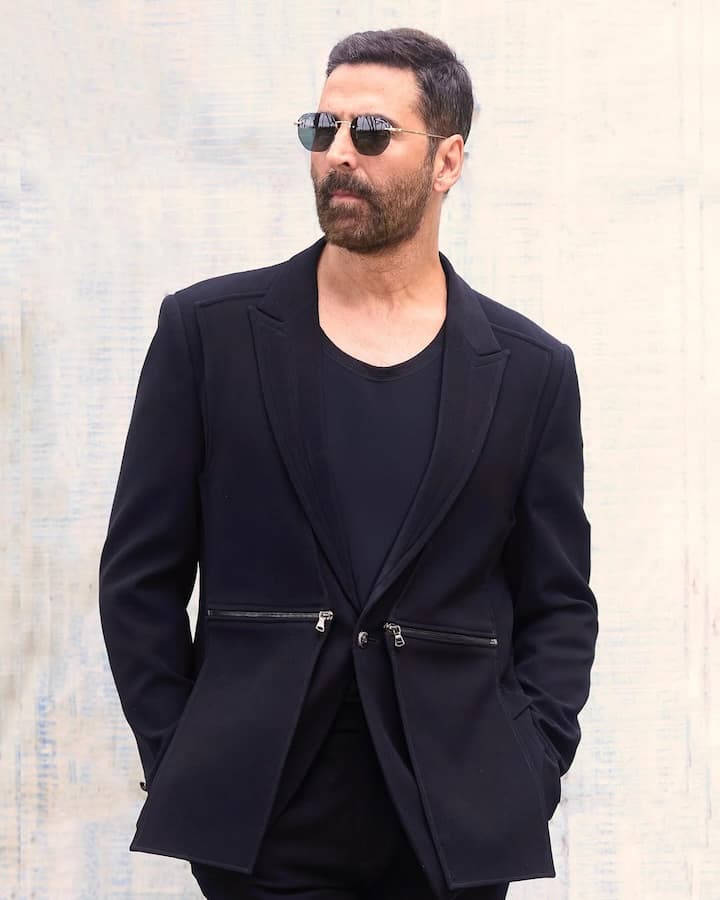 Jolly LLB 3 actor Akshay Kumar has made it to the top 10 list of Omax.