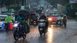 Weather Update: వారం పాటు తెలుగు రాష్ట్రాలకు వర్షాలే వర్షాలు - వాయుగుండం ముప్పు కూడా !