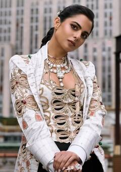 राधिका मर्चेंट की ननद की 10 तस्वीरें, लुक्स नें दोनों एक दूसरे को देती हैं टक्कर