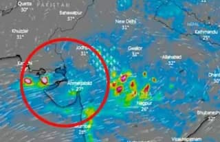 Gujarat Rain: નવરાત્રિમાં ખેલૈયાઓ અને આયોજકો માટે વરસાદ વિલન બનશે, જાણો ક્યાં પડશે વરસાદ 