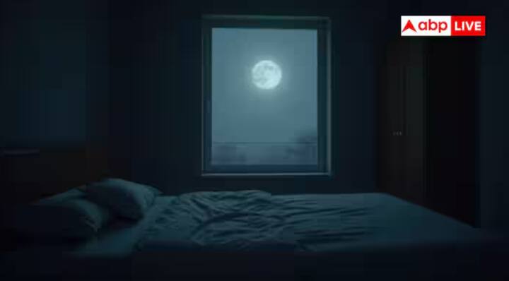 World Quietest Room: ਦੁਨੀਆ ਦਾ ਸਭ ਤੋਂ ਸ਼ਾਂਤ ਕਮਰਾ ਇੰਨਾ ਸ਼ਾਂਤ ਹੈ ਕਿ ਇਨਸਾਨ ਆਪਣੇ ਦਿਲ ਦੀ ਧੜਕਣ, ਖੂਨ ਅਤੇ ਹੱਡੀਆਂ ਦੀ ਆਵਾਜ਼ ਸੁਣ ਸਕਦਾ ਹੈ। ਆਓ ਜਾਣਦੇ ਹਾਂ ਕਿ ਇਹ ਕਮਰਾ ਕਿੱਥੇ ਹੈ ਅਤੇ ਇਸਨੂੰ ਕਿਉਂ ਬਣਾਇਆ ਗਿਆ ਸੀ।