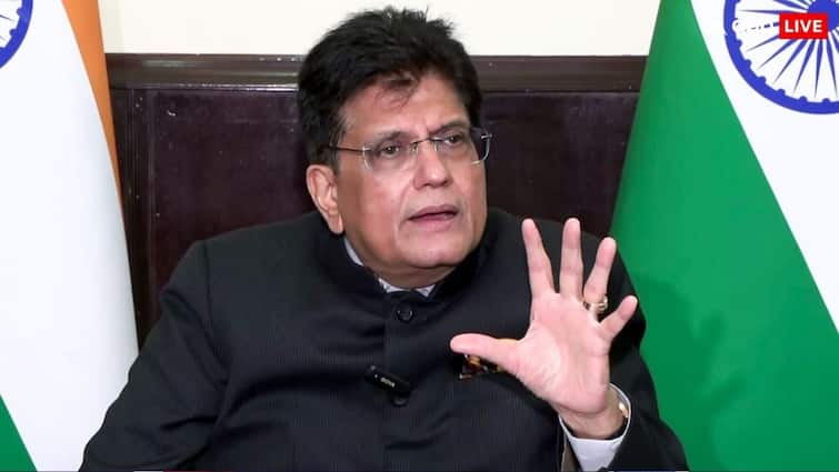 ट्रैक पर लौटी भारत-अमेरिका ट्रेड डील, अगले कुछ दिनों में यूएस जाएंगे पीयूष गोयल, क्या टैरिफ पर बनेगी ट्रंप संग बात?