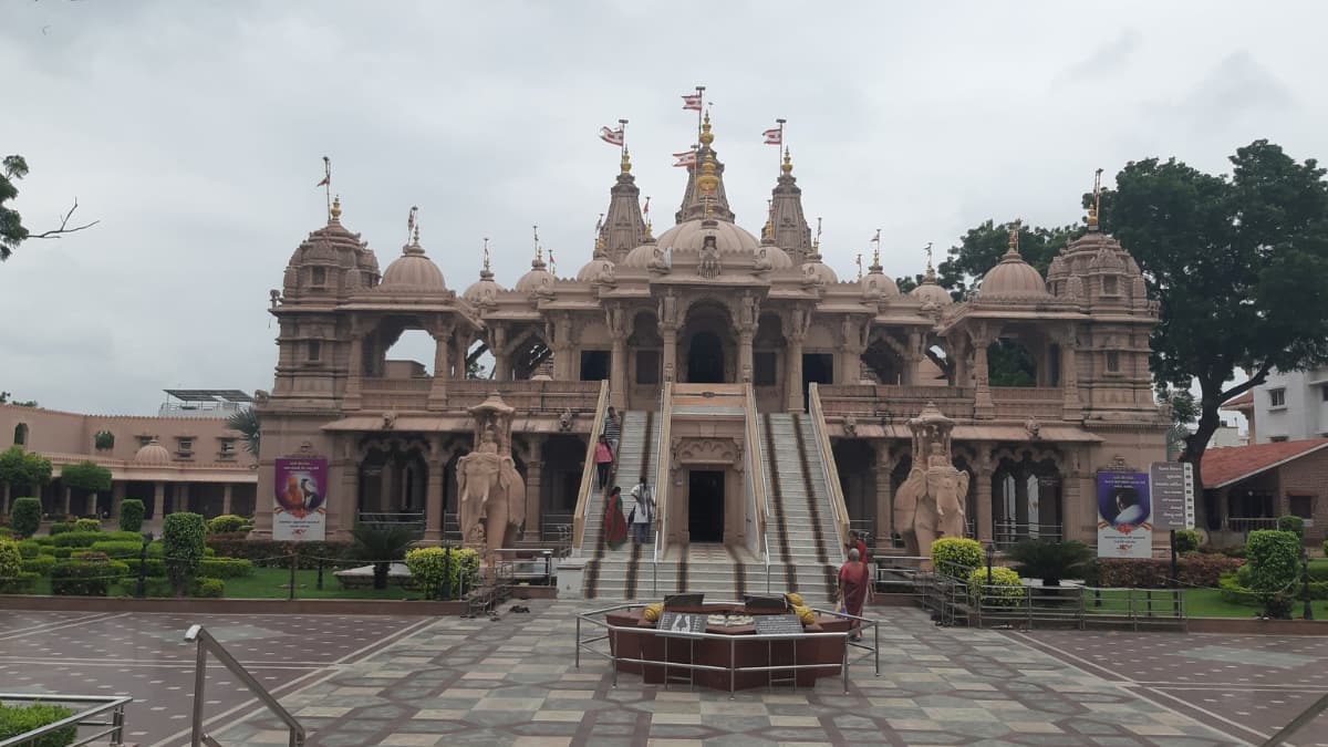 (Image Source: Twitter/@kajalpkhatri)