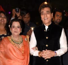 जितेंद्र की पत्नी की 10 तस्वीरें, खूबसूरती में देती थीं बॉलीवुड एक्ट्रेसेस को टक्कर