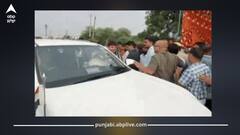 ਮੰਤਰੀ ਦੀ ਸਭਾ 'ਚ ਵੜਿਆ ਸਾਂਡ; ਲੋਕਾਂ 'ਚ ਮੱਚੀ ਤਰਥੱਲੀ, ਹੱਟੋ-ਹੱਟੋ, ਬਚੋ-ਬਚੋ ਕਰ ਭੱਜੀ ਜਨਤਾ, ਮੰਤਰੀ ਸਾਬ੍ਹ ਵੀ ਗੱਡੀ ਵੱਲ ਭੱਜੇ