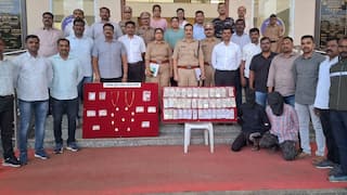 Sangli News: सांगलीत आयकर अधिकारी असल्याचे भासवून 'स्पेशल 26' फिल्मी स्टाईलने किलोभर सोनं अन् कोट्यवधी रुपये लंपास करणाऱ्या टोळीचा छडा