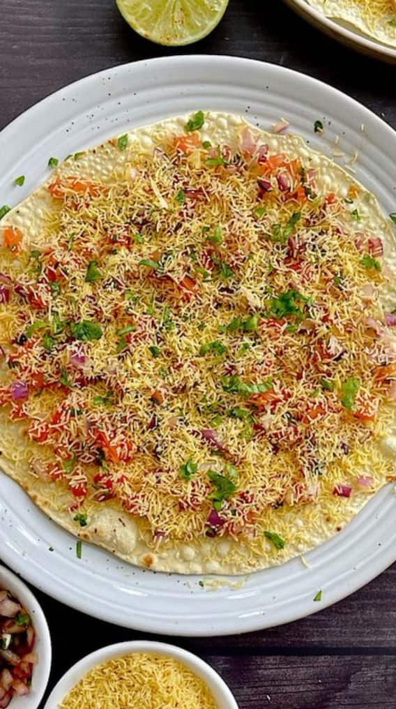 घर पर कैसे बनाएं टेस्टी मसाला पापड़?