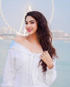 Esshanyas maheshwari Photo: દરિયા કિનારે કુલ અંદાજમાં જોવા મળી ઈશાન્યા મહેશ્વરી