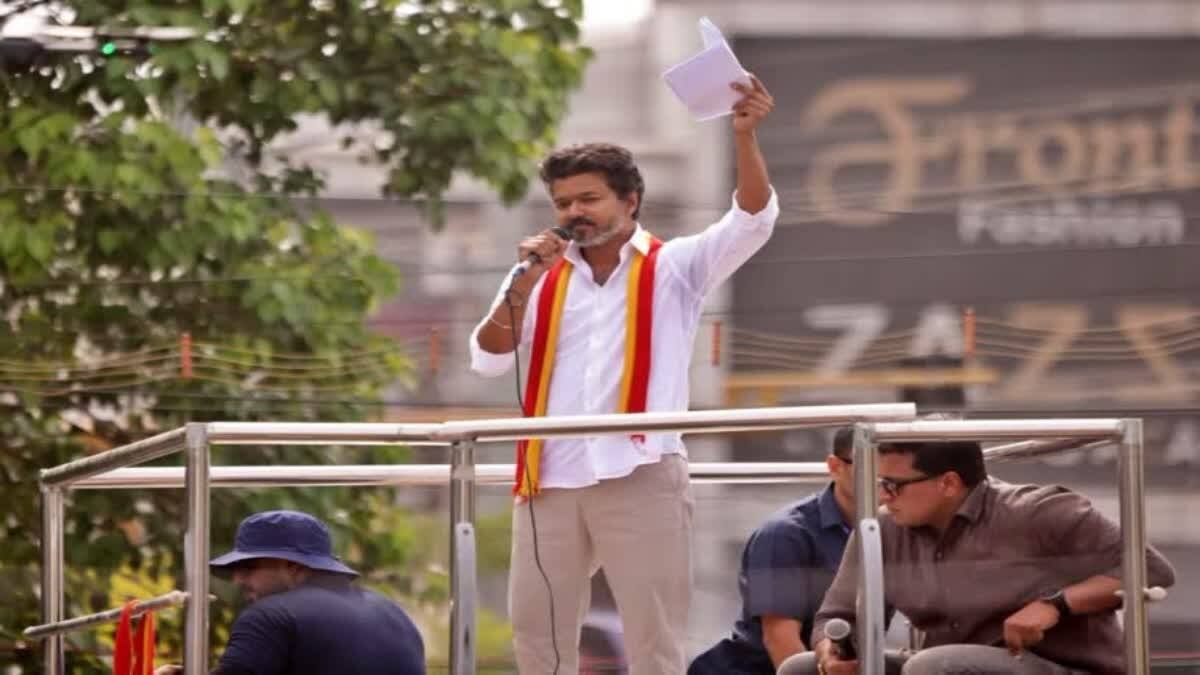 விஜய் அதிரடி சவால்: நேருக்கு நேர் சந்திக்க வாருங்கள் - நாகையில் விஜய் பேசியது என்ன?