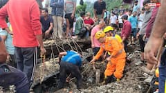 उत्तराखंड बाढ़ त्रासदी: दिल झकझोर देगी इस मां की ममता की कहानी, जान देकर भी दोनों हाथों में थाम रखे बच्चे