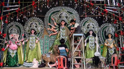 West Bengal Gears Up Security for Durga Puja: 15,000 Police Deployed West Bengal Gears Up Security for Durga Puja: 15,000 Police Deployed