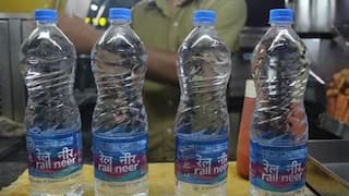 IRCTC Water Rail Neer: రైల్ నీర్ ధరలను తగ్గించిన ఇండియన్ రైల్వేస్.. బాటిల్ వాటర్ ఇప్పుడు మరింత చౌక
