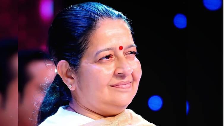 <div>Kochi Stadium Mishap: Five Charge-Sheeted Over Thrikkakara MLA Uma Thomas' Injury</div>