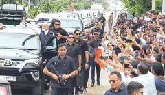 PM Modi Gujarat Visit: ભાવનગરમાં પીએમ મોદીનો ભવ્ય રોડ શૉ, જનતાએ કર્યુ જોરદાર સ્વાગત